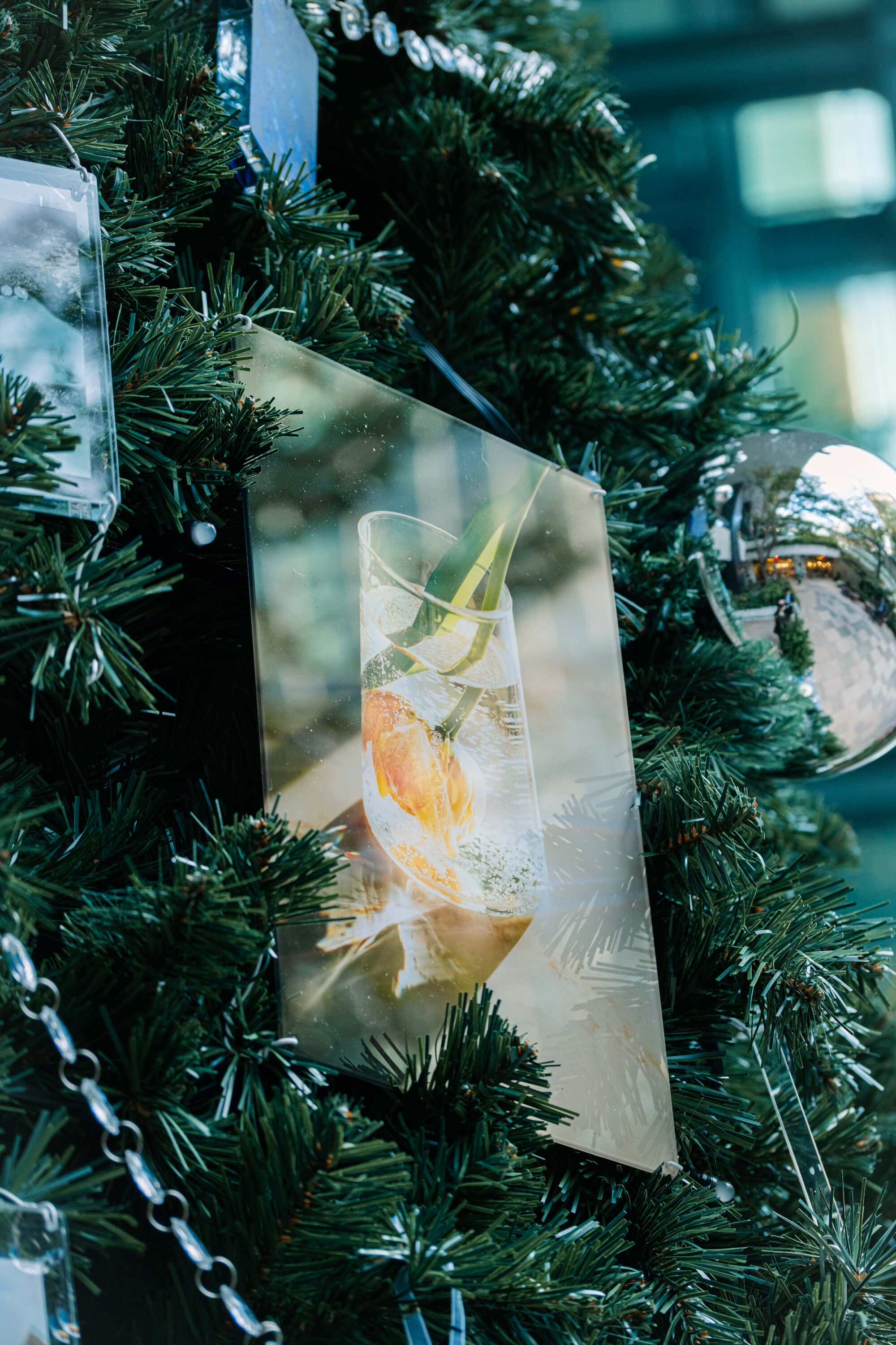 東京スクエアガーデン｜国分真央｜有限会社三幸（TOKYO ACRYL）｜2025 東京スクエアガーデン ウィンターイルミネーション「When Silence Becomes Light　光とつなぐ、透明のとき」