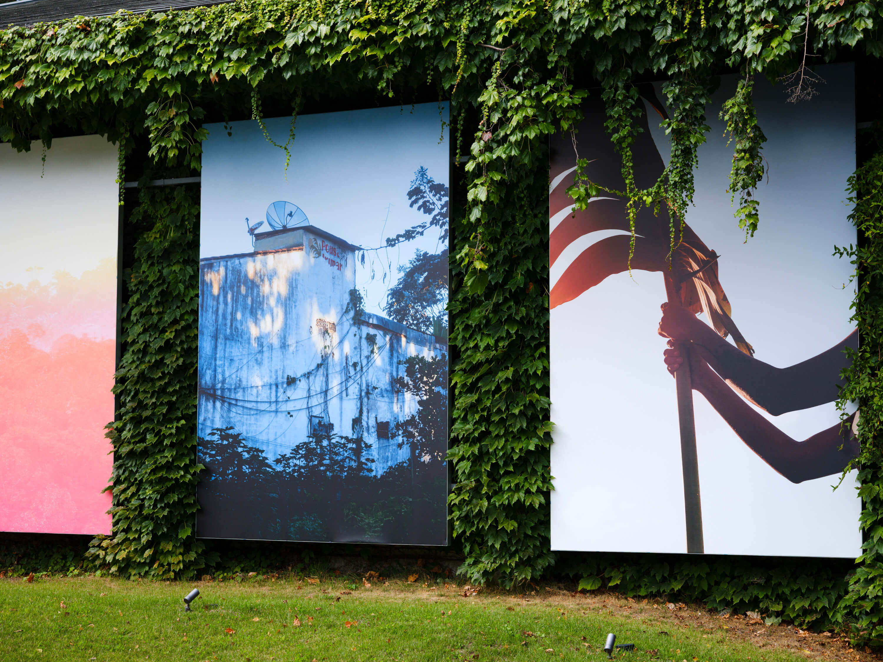 エルサ・レディエ｜コンスト｜浅間国際フォトフェスティバル2025 PHOTO MIYOTA